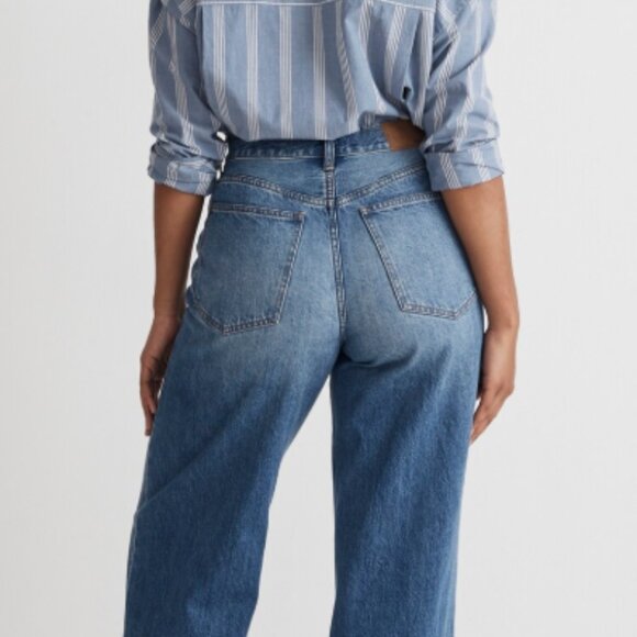 Madewell Superwide-Leg Jeans: Fannin wash, Size 33 - Picture 4 of 7